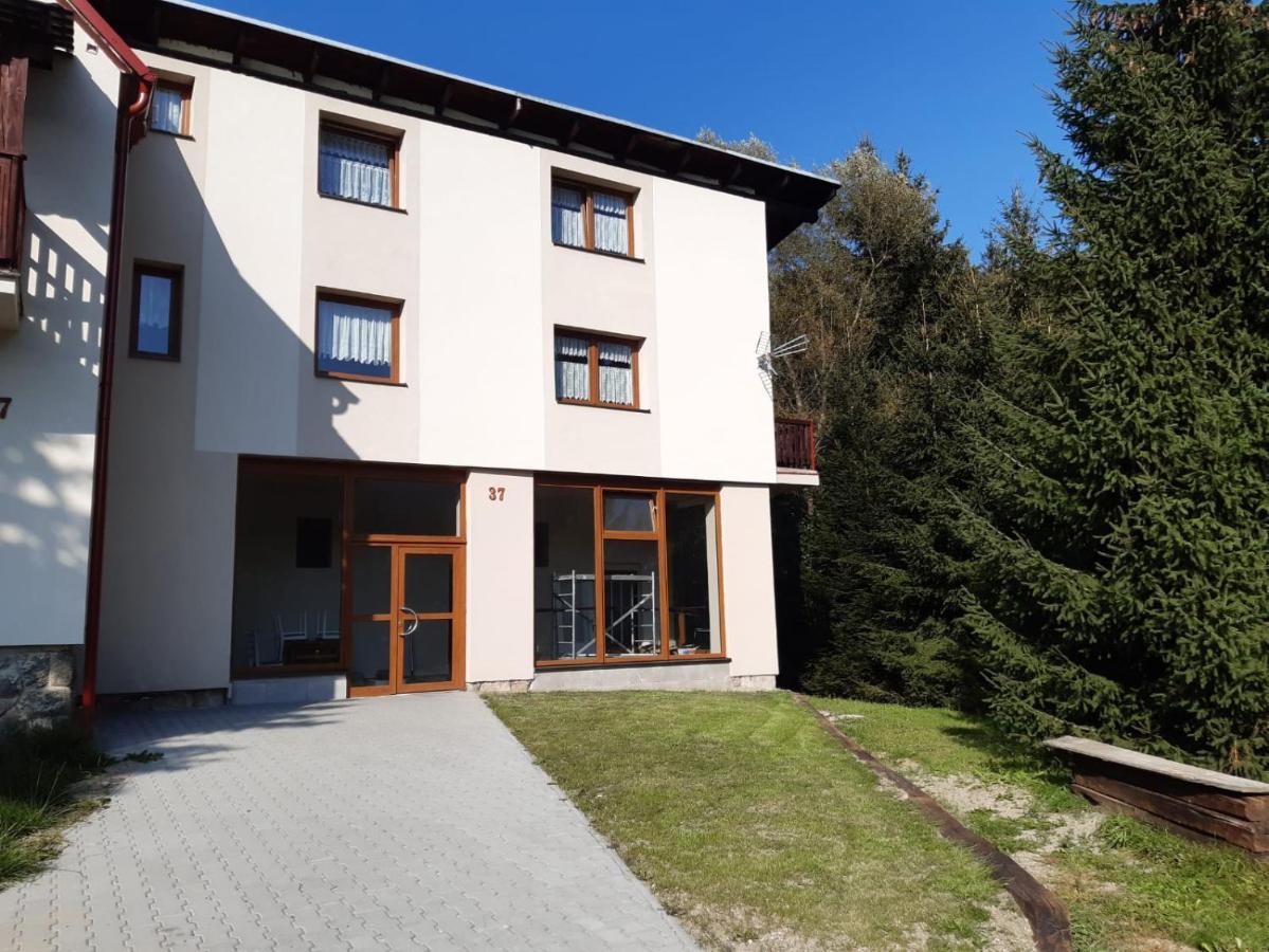 Apartman U Cechu Albrechtice v Jizerskych horach Exteriör bild